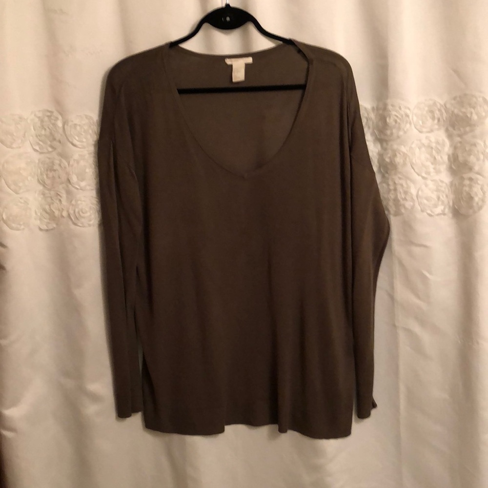 H&M light weight sweater, size Small. Olive colour.